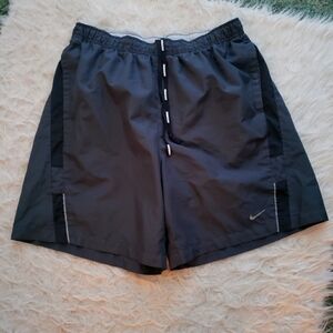 Mens size Large Nike running shorts